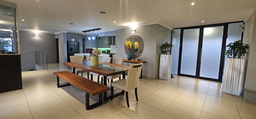 7 Bedroom Property for Sale in Country Club Western Cape